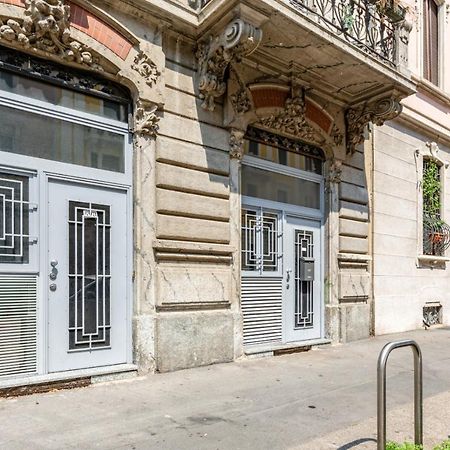 Modern Apt 300Mt From Milano Central Station! Apartment Exterior photo