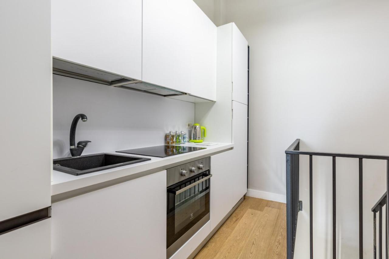 Modern Apt 300Mt From Milano Central Station! Apartment Exterior photo